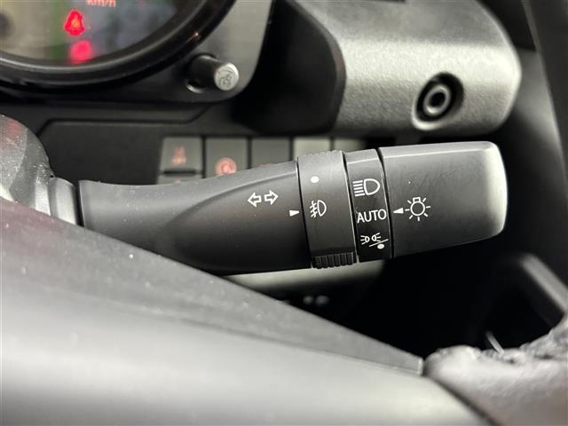 ジムニーシエラ ＪＣ　純正ナビ　４ＷＤ　バックカメラ　衝突軽減被害システム　クルーズコントロール　レーンキープ　ダウンヒルアシスト　ＢＳＭ　アイドリングストップ　横滑り防止　シートヒーター　背面タイヤ　純正１５インチＡＷ（27枚目）