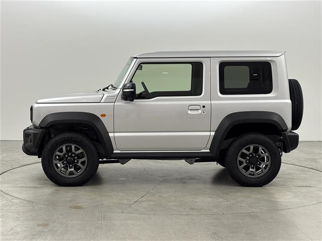 ジムニーシエラ ＪＣ　純正ナビ　４ＷＤ　バックカメラ　衝突軽減被害システム　クルーズコントロール　レーンキープ　ダウンヒルアシスト　ＢＳＭ　アイドリングストップ　横滑り防止　シートヒーター　背面タイヤ　純正１５インチＡＷ（36枚目）