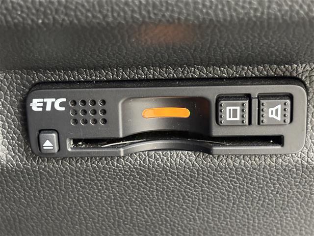 フリード＋ハイブリッド ハイブリッドＥＸ　純正ナビ　デジタルルームミラー　両側パワースライドドア　ＥＴＣ　ドライブレコーダー　バックカメラ　レーダークルーズコントロール　衝突軽減被害システム　レーンキープ　シートヒーター　純正１５インチＡＷ（7枚目）