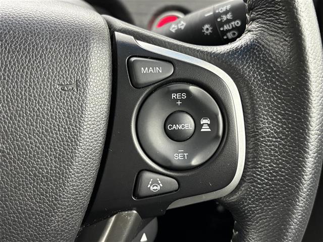 フリード＋ハイブリッド ハイブリッドＥＸ　純正ナビ　デジタルルームミラー　両側パワースライドドア　ＥＴＣ　ドライブレコーダー　バックカメラ　レーダークルーズコントロール　衝突軽減被害システム　レーンキープ　シートヒーター　純正１５インチＡＷ（10枚目）