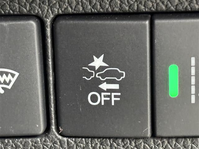 フリード＋ハイブリッド ハイブリッドＥＸ　純正ナビ　デジタルルームミラー　両側パワースライドドア　ＥＴＣ　ドライブレコーダー　バックカメラ　レーダークルーズコントロール　衝突軽減被害システム　レーンキープ　シートヒーター　純正１５インチＡＷ（11枚目）