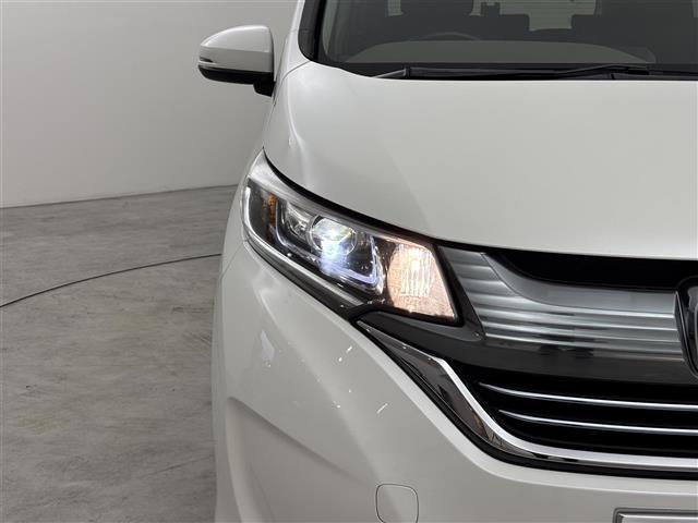 フリード＋ハイブリッド ハイブリッドＥＸ　純正ナビ　デジタルルームミラー　両側パワースライドドア　ＥＴＣ　ドライブレコーダー　バックカメラ　レーダークルーズコントロール　衝突軽減被害システム　レーンキープ　シートヒーター　純正１５インチＡＷ（17枚目）