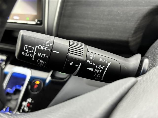 フリード＋ハイブリッド ハイブリッドＥＸ　純正ナビ　デジタルルームミラー　両側パワースライドドア　ＥＴＣ　ドライブレコーダー　バックカメラ　レーダークルーズコントロール　衝突軽減被害システム　レーンキープ　シートヒーター　純正１５インチＡＷ（25枚目）