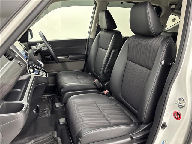 フリード＋ハイブリッド ハイブリッドＥＸ　純正ナビ　デジタルルームミラー　両側パワースライドドア　ＥＴＣ　ドライブレコーダー　バックカメラ　レーダークルーズコントロール　衝突軽減被害システム　レーンキープ　シートヒーター　純正１５インチＡＷ（34枚目）