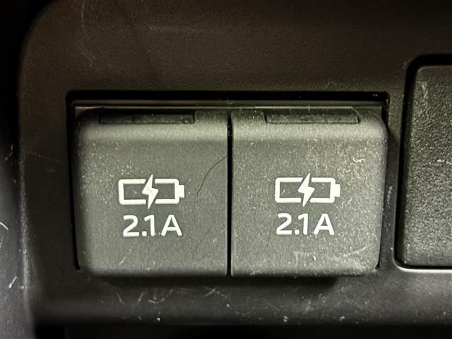 ヴォクシー ZS 煌II ワンオーナー 純正9型ナビ バックカメラ ビルトインETC 前後ドラレコ クルーズコントロール コーナーセンサー 衝突軽減ブレーキ レーンキープ アクセル踏み間違い防止 両側電動スライドドア LED(31枚目)