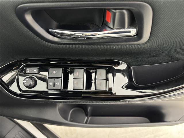 ヴォクシー ZS 煌II ワンオーナー 純正9型ナビ バックカメラ ビルトインETC 前後ドラレコ クルーズコントロール コーナーセンサー 衝突軽減ブレーキ レーンキープ アクセル踏み間違い防止 両側電動スライドドア LED(32枚目)