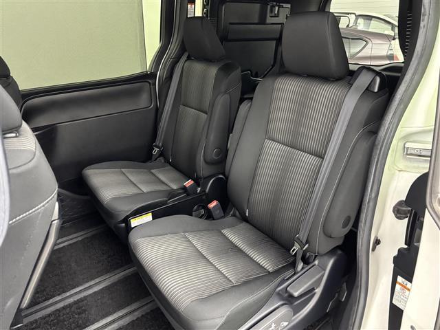 ヴォクシー ZS 煌II ワンオーナー 純正9型ナビ バックカメラ ビルトインETC 前後ドラレコ クルーズコントロール コーナーセンサー 衝突軽減ブレーキ レーンキープ アクセル踏み間違い防止 両側電動スライドドア LED(37枚目)