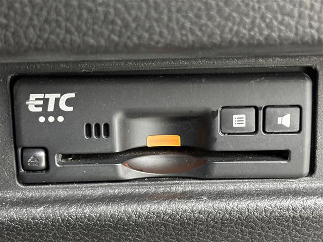 スペーシアギア ハイブリッドXZ ターボ 純正8型ナビ/フルセグTV 全方位カメラ ビルトインETC 前方ドラレコ レーダークルコン コーナーセンサー 衝突軽減ブレーキ レーンキープ 両側電動スライドドア シートヒーター ルーフレール LED(12枚目)