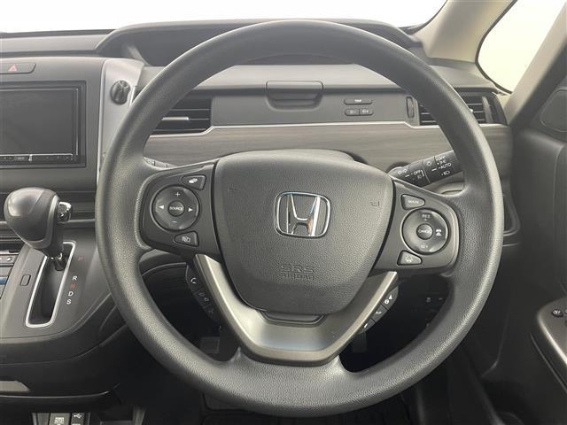 フリード Gブラックスタイル ワンオーナー 後席モニター 社外ナビ/フルセグTV バックカメラ ETC 前後ドラレコ レーダークルコン 衝突被害軽減ブレーキ レーンキープ アイドリングストップ 両側電動スライドドア シートヒーター(23枚目)