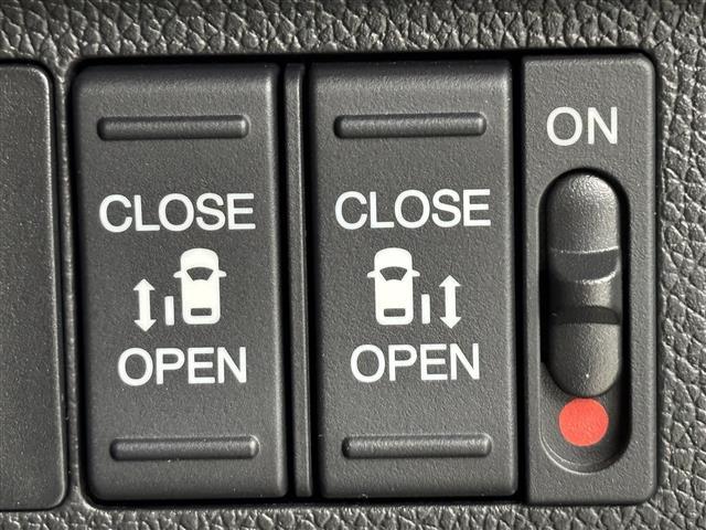 フリード Gブラックスタイル ワンオーナー 後席モニター 社外ナビ/フルセグTV バックカメラ ETC 前後ドラレコ レーダークルコン 衝突被害軽減ブレーキ レーンキープ アイドリングストップ 両側電動スライドドア シートヒーター(27枚目)