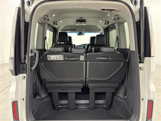 ステップワゴンスパーダ e:HEVスパーダ G・EX ホンダセンシング 後席モニター 社外10型ナビ わくわくゲート ETC2.0 レーダークルーズコントロール ホンダセンシング 衝突被害軽減ブレーキ レーンキープ 両側電動スライドドア ハーフレザーシート シートヒーター(14枚目)