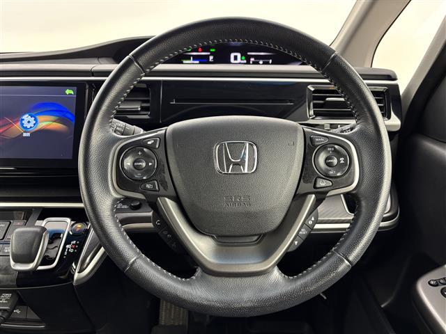 ステップワゴンスパーダ e:HEVスパーダ G・EX ホンダセンシング 後席モニター 社外10型ナビ わくわくゲート ETC2.0 レーダークルーズコントロール ホンダセンシング 衝突被害軽減ブレーキ レーンキープ 両側電動スライドドア ハーフレザーシート シートヒーター(22枚目)