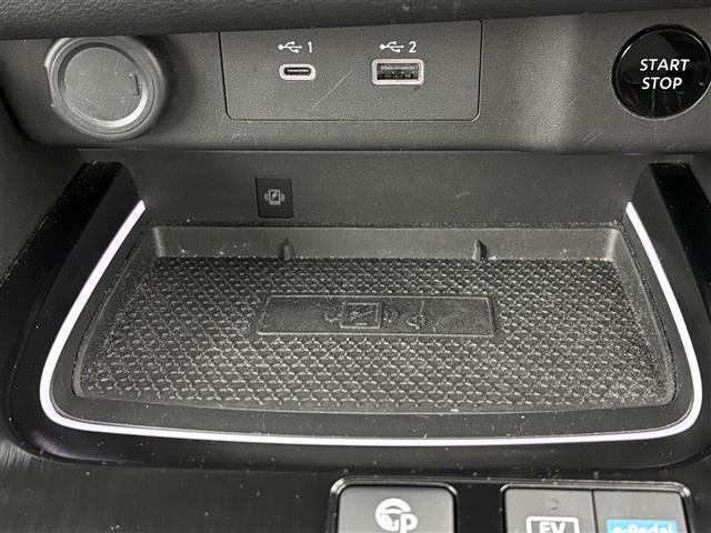 エクストレイル G e-4ORCE サンルーフ 純正9型ナビ/バックカメラ BOSE ワイヤレス充電 デジタルルームミラー プロパイ エマージェンシーブレーキ レーンキープ プロパイロットパーキング シートヒーター パワーバックドア(13枚目)