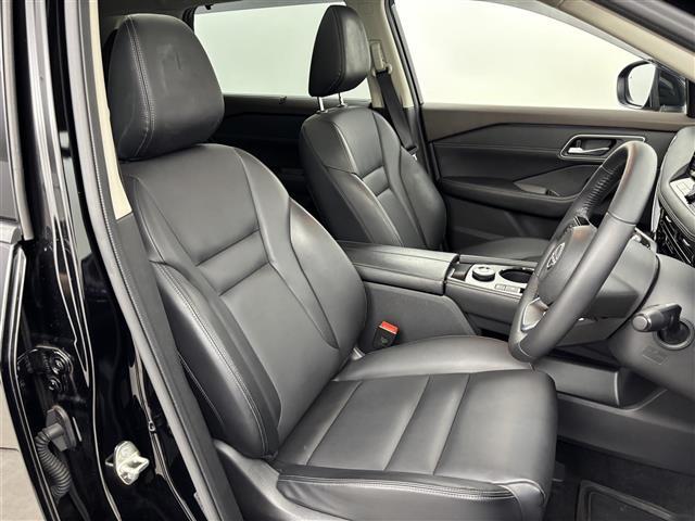 エクストレイル G e-4ORCE サンルーフ 純正9型ナビ/バックカメラ BOSE ワイヤレス充電 デジタルルームミラー プロパイ エマージェンシーブレーキ レーンキープ プロパイロットパーキング シートヒーター パワーバックドア(14枚目)