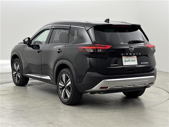 エクストレイル G e-4ORCE サンルーフ 純正9型ナビ/バックカメラ BOSE ワイヤレス充電 デジタルルームミラー プロパイ エマージェンシーブレーキ レーンキープ プロパイロットパーキング シートヒーター パワーバックドア(20枚目)