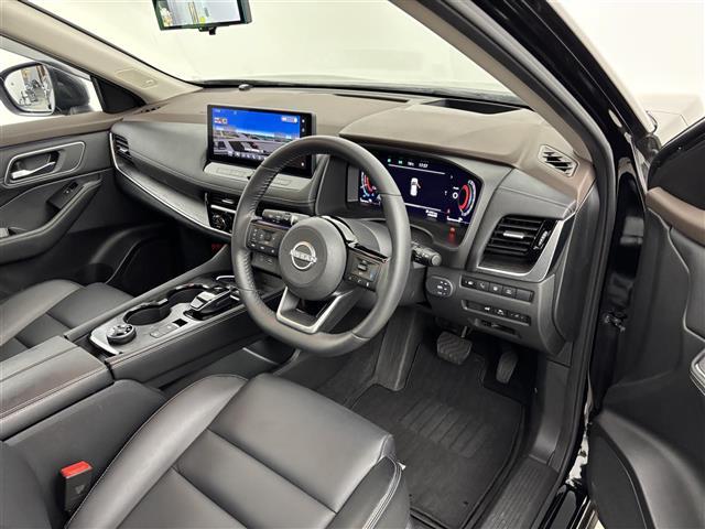 エクストレイル G e-4ORCE サンルーフ 純正9型ナビ/バックカメラ BOSE ワイヤレス充電 デジタルルームミラー プロパイ エマージェンシーブレーキ レーンキープ プロパイロットパーキング シートヒーター パワーバックドア(23枚目)