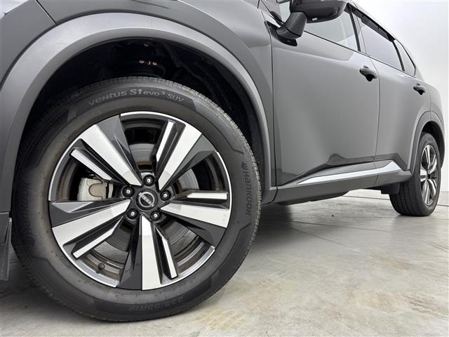 エクストレイル G e-4ORCE サンルーフ 純正9型ナビ/バックカメラ BOSE ワイヤレス充電 デジタルルームミラー プロパイ エマージェンシーブレーキ レーンキープ プロパイロットパーキング シートヒーター パワーバックドア(41枚目)