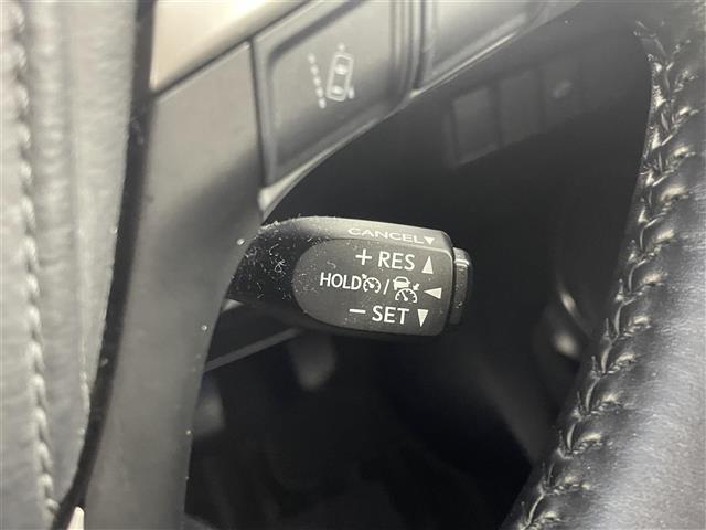 ハリアー プレミアム メタル アンド レザーパッケージ 純正ナビ/フルセグTV バックカメラ JBL ETC レーダークルコン コーナーセンサー 衝突被害軽減 レーンキープ シートベンチレーション/ヒーター シートメモリー付きパワーシート パワーバックドア(9枚目)