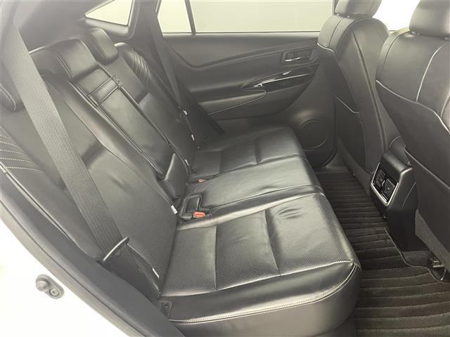 ハリアー プレミアム メタル アンド レザーパッケージ 純正ナビ/フルセグTV バックカメラ JBL ETC レーダークルコン コーナーセンサー 衝突被害軽減 レーンキープ シートベンチレーション/ヒーター シートメモリー付きパワーシート パワーバックドア(15枚目)