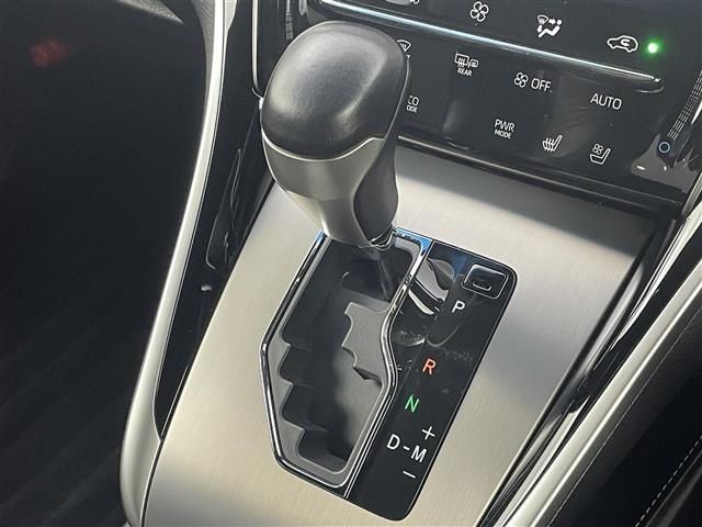 ハリアー プレミアム メタル アンド レザーパッケージ 純正ナビ/フルセグTV バックカメラ JBL ETC レーダークルコン コーナーセンサー 衝突被害軽減 レーンキープ シートベンチレーション/ヒーター シートメモリー付きパワーシート パワーバックドア(30枚目)