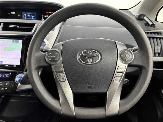 プリウスアルファ S 純正ナビ/フルセグTV バックカメラ ビルトインETC レーダークルーズコントロール レーンキープ オートマチックハイビーム プッシュスタート 電動格納式ドアミラー ステアリングリモコン LEDライト(24枚目)