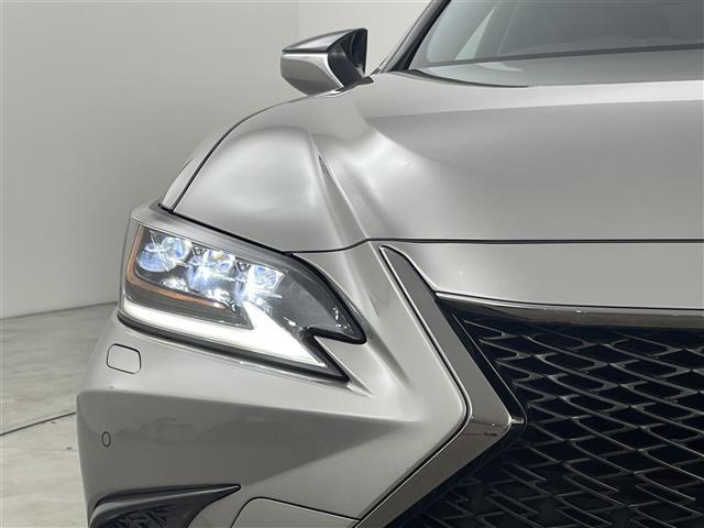 ES ES300h Fスポーツ サンルーフ 純正12.3型ナビ ワイヤレス充電 レクサスセーフティセンス 衝突軽減 レーンキープ アクセル踏み間違い防止 HUD シートベンチレーション/ヒーター ステアリングヒーター パワートランク(17枚目)