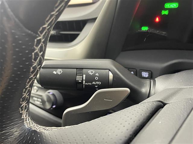ES ES300h Fスポーツ サンルーフ 純正12.3型ナビ ワイヤレス充電 レクサスセーフティセンス 衝突軽減 レーンキープ アクセル踏み間違い防止 HUD シートベンチレーション/ヒーター ステアリングヒーター パワートランク(28枚目)