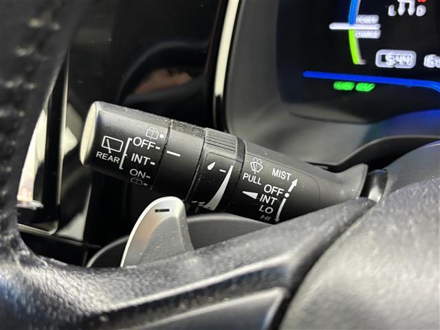 シャトル ハイブリッドX 社外エアロ 社外ナビ/フルセグTV バックカメラ ビルトインETC 前後ドライブレコーダー クルーズコントロール シティブレーキアクティブシステム パドルシフト ハーフレザーシート 無限17インチAW(8枚目)