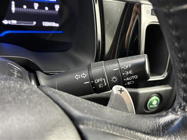 シャトル ハイブリッドX 社外エアロ 社外ナビ/フルセグTV バックカメラ ビルトインETC 前後ドライブレコーダー クルーズコントロール シティブレーキアクティブシステム パドルシフト ハーフレザーシート 無限17インチAW(9枚目)