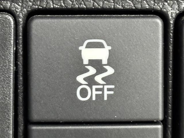 シャトル ハイブリッドX 社外エアロ 社外ナビ/フルセグTV バックカメラ ビルトインETC 前後ドライブレコーダー クルーズコントロール シティブレーキアクティブシステム パドルシフト ハーフレザーシート 無限17インチAW(10枚目)