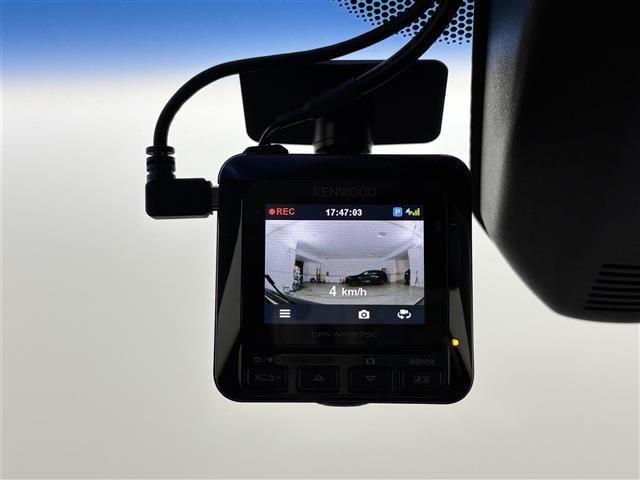 シャトル ハイブリッドX 社外エアロ 社外ナビ/フルセグTV バックカメラ ビルトインETC 前後ドライブレコーダー クルーズコントロール シティブレーキアクティブシステム パドルシフト ハーフレザーシート 無限17インチAW(13枚目)