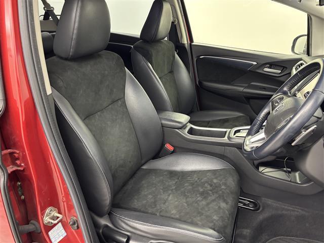 シャトル ハイブリッドX 社外エアロ 社外ナビ/フルセグTV バックカメラ ビルトインETC 前後ドライブレコーダー クルーズコントロール シティブレーキアクティブシステム パドルシフト ハーフレザーシート 無限17インチAW(14枚目)