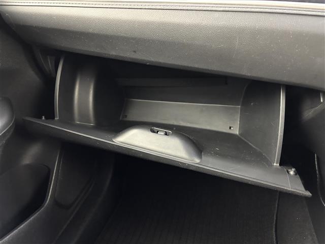 シャトル ハイブリッドX 社外エアロ 社外ナビ/フルセグTV バックカメラ ビルトインETC 前後ドライブレコーダー クルーズコントロール シティブレーキアクティブシステム パドルシフト ハーフレザーシート 無限17インチAW(30枚目)