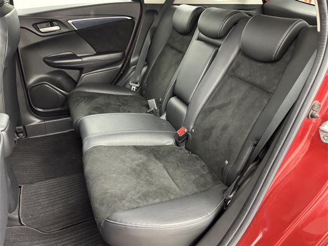 シャトル ハイブリッドX 社外エアロ 社外ナビ/フルセグTV バックカメラ ビルトインETC 前後ドライブレコーダー クルーズコントロール シティブレーキアクティブシステム パドルシフト ハーフレザーシート 無限17インチAW(37枚目)