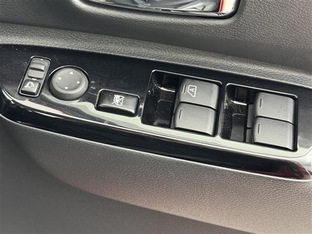 ルークス ハイウェイスター X プロパイロットエディション 純正9型ナビ/フルセグTV アラウンドビューモニター ナビ連動前後ドラレコ プロパイロット コーナーセンサー エマージェンシーブレーキ レーンキープ 先行車発信お知らせ 両側電動スライドドア LED(32枚目)