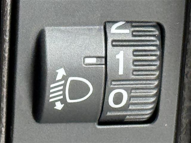 N-ONE セレクト 社外ナビ/TV/BT ETC フロントドライブレコーダー バックカメラ 横滑り防止装置 シートヒーター アイドリングストップ ハーフレザーシート ECONモード プッシュスタート ステアリングスイッチ(12枚目)