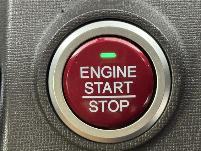 N-ONE セレクト 社外ナビ/TV/BT ETC フロントドライブレコーダー バックカメラ 横滑り防止装置 シートヒーター アイドリングストップ ハーフレザーシート ECONモード プッシュスタート ステアリングスイッチ(13枚目)