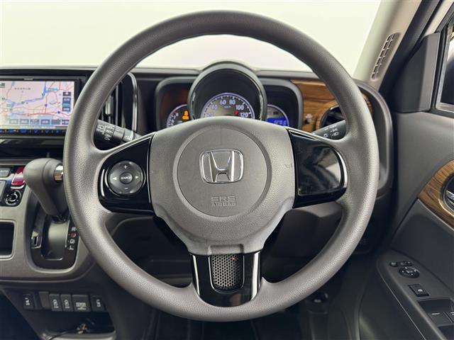 N-ONE セレクト 社外ナビ/TV/BT ETC フロントドライブレコーダー バックカメラ 横滑り防止装置 シートヒーター アイドリングストップ ハーフレザーシート ECONモード プッシュスタート ステアリングスイッチ(23枚目)