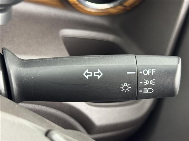 N-ONE セレクト 社外ナビ/TV/BT ETC フロントドライブレコーダー バックカメラ 横滑り防止装置 シートヒーター アイドリングストップ ハーフレザーシート ECONモード プッシュスタート ステアリングスイッチ(26枚目)