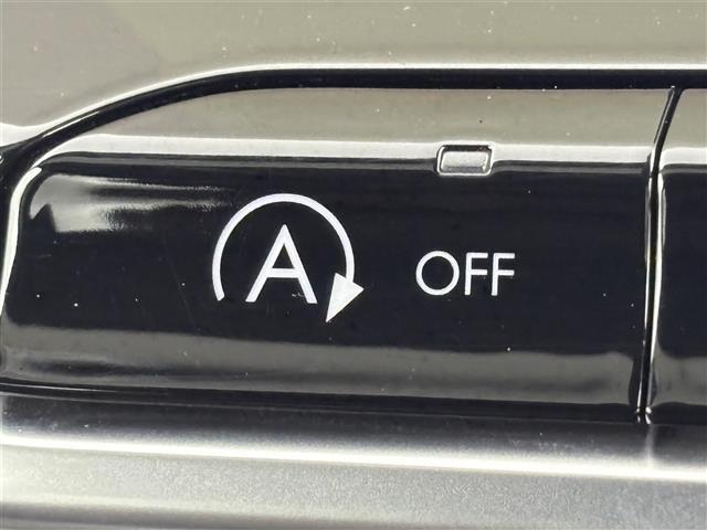 ジープ・コマンダー リミテッド 純正ナビ/フルセグTV 全方位カメラ ETC2.0 レーダークルコン コーナーセンサー 衝突軽減 レーンキープ ブラインドスポットモニター パーキングアシスト ヒルディセントコントロール 本革シート(12枚目)