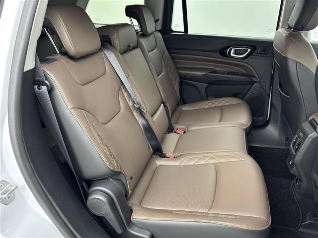 ジープ・コマンダー リミテッド 純正ナビ/フルセグTV 全方位カメラ ETC2.0 レーダークルコン コーナーセンサー 衝突軽減 レーンキープ ブラインドスポットモニター パーキングアシスト ヒルディセントコントロール 本革シート(15枚目)