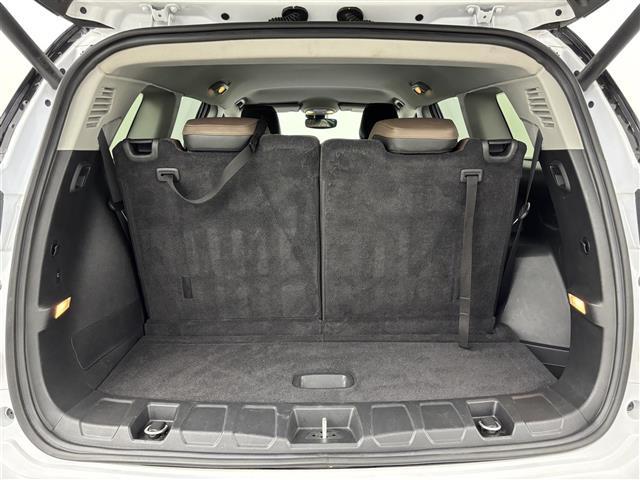 ジープ・コマンダー リミテッド 純正ナビ/フルセグTV 全方位カメラ ETC2.0 レーダークルコン コーナーセンサー 衝突軽減 レーンキープ ブラインドスポットモニター パーキングアシスト ヒルディセントコントロール 本革シート(16枚目)