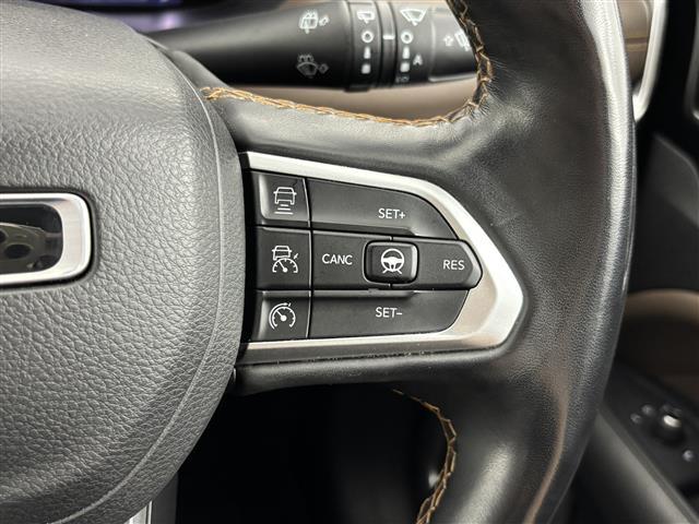 ジープ・コマンダー リミテッド 純正ナビ/フルセグTV 全方位カメラ ETC2.0 レーダークルコン コーナーセンサー 衝突軽減 レーンキープ ブラインドスポットモニター パーキングアシスト ヒルディセントコントロール 本革シート(26枚目)