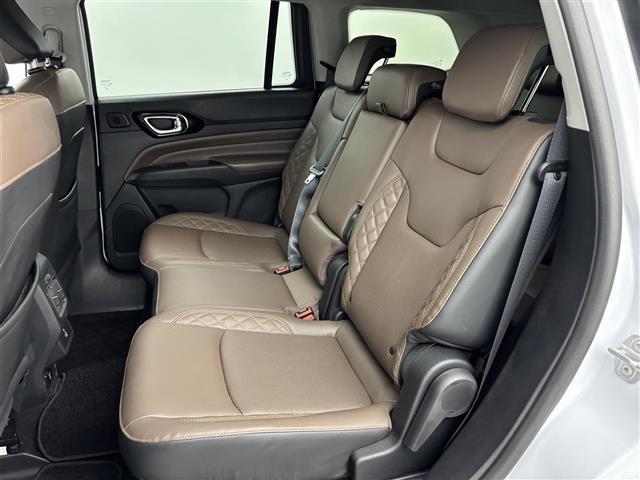 ジープ・コマンダー リミテッド 純正ナビ/フルセグTV 全方位カメラ ETC2.0 レーダークルコン コーナーセンサー 衝突軽減 レーンキープ ブラインドスポットモニター パーキングアシスト ヒルディセントコントロール 本革シート(37枚目)