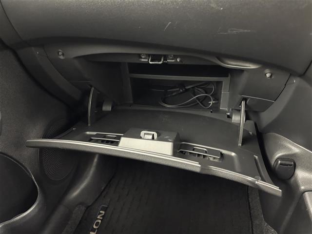 ノート ｅ－パワー　Ｘ　社外ナビ　バックカメラ　ＥＴＣ　前方ドライブレコーダー　エマージェンシーブレーキ　車線逸脱防止支援システム　横滑り防止装置　車両接近通報装置　プッシュスタート　電動格納式ドアミラー　純正フロアマット（31枚目）