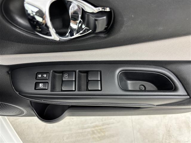 ノート ｅ－パワー　Ｘ　社外ナビ　バックカメラ　ＥＴＣ　前方ドライブレコーダー　エマージェンシーブレーキ　車線逸脱防止支援システム　横滑り防止装置　車両接近通報装置　プッシュスタート　電動格納式ドアミラー　純正フロアマット（32枚目）