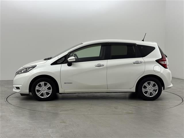 ノート ｅ－パワー　Ｘ　社外ナビ　バックカメラ　ＥＴＣ　前方ドライブレコーダー　エマージェンシーブレーキ　車線逸脱防止支援システム　横滑り防止装置　車両接近通報装置　プッシュスタート　電動格納式ドアミラー　純正フロアマット（38枚目）