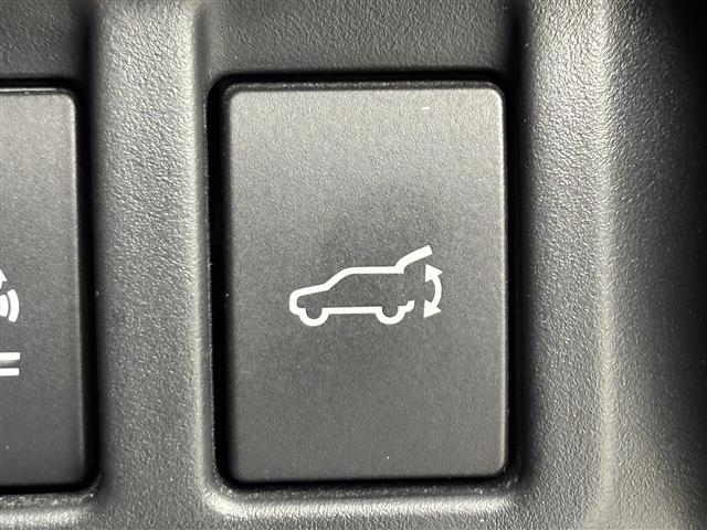 レヴォーグ STIスポーツ EX STIエアロ メーカー11.6型DAナビ/フルセグTV R/Sカメラ デジタルインナーミラー レーダークルコン コーナーセンサー 衝突被害軽減 レーンキープ BSM シートヒーター パワーバックドア(8枚目)