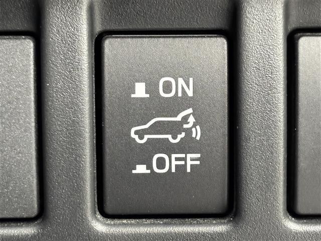 レヴォーグ STIスポーツ EX STIエアロ メーカー11.6型DAナビ/フルセグTV R/Sカメラ デジタルインナーミラー レーダークルコン コーナーセンサー 衝突被害軽減 レーンキープ BSM シートヒーター パワーバックドア(9枚目)