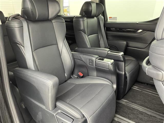 ヴェルファイア ２．５Ｚ　Ｇエディション　サンルーフ　後席モニター　純正１０型ナビ　バックカメラ　レーダークルコン　衝突軽減ブレーキ　レーンキープ　両側電動スライドドア　パワーバックドア　シートベンチレーション／ヒーター　ステアリングヒーター（15枚目）